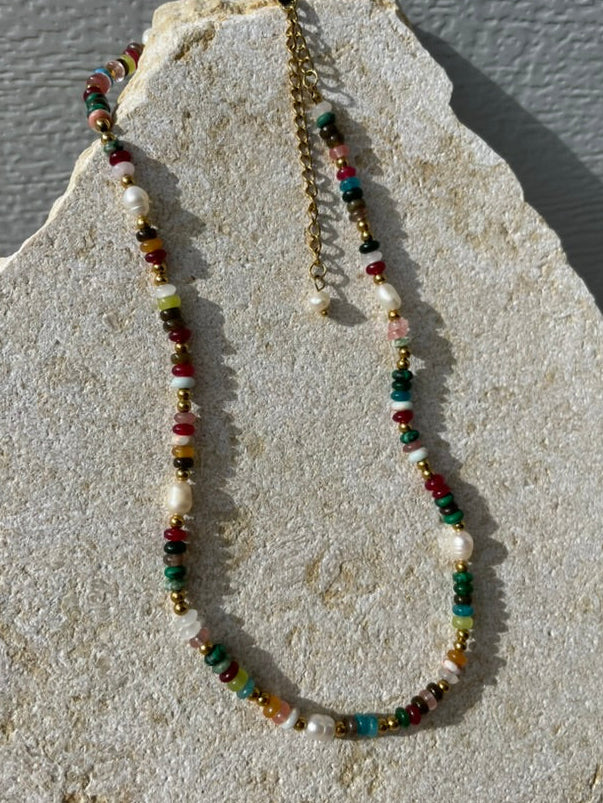[SAMPLE] Freshwater Pearl Gemstone Beaded Necklace