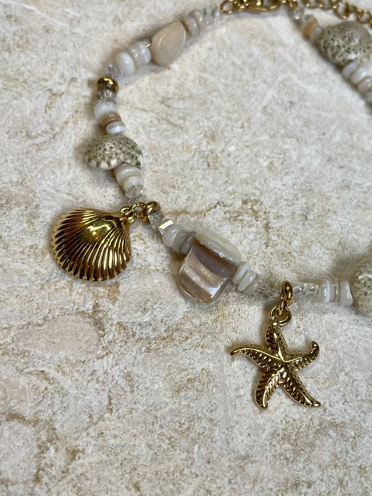 [SAMPLE] Shell Charm Bracelet