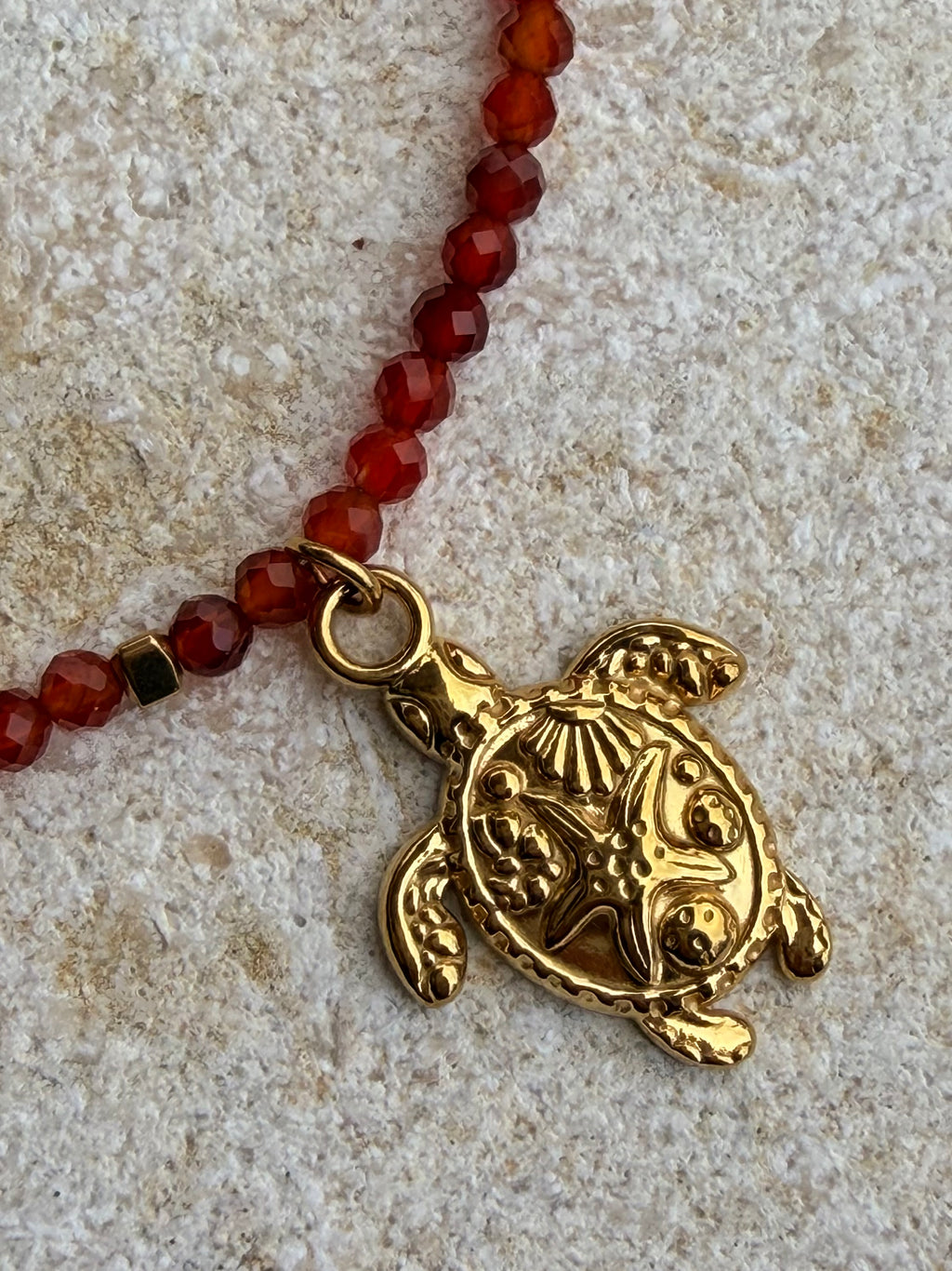 [SAMPLE] Beaded Necklace With Charm