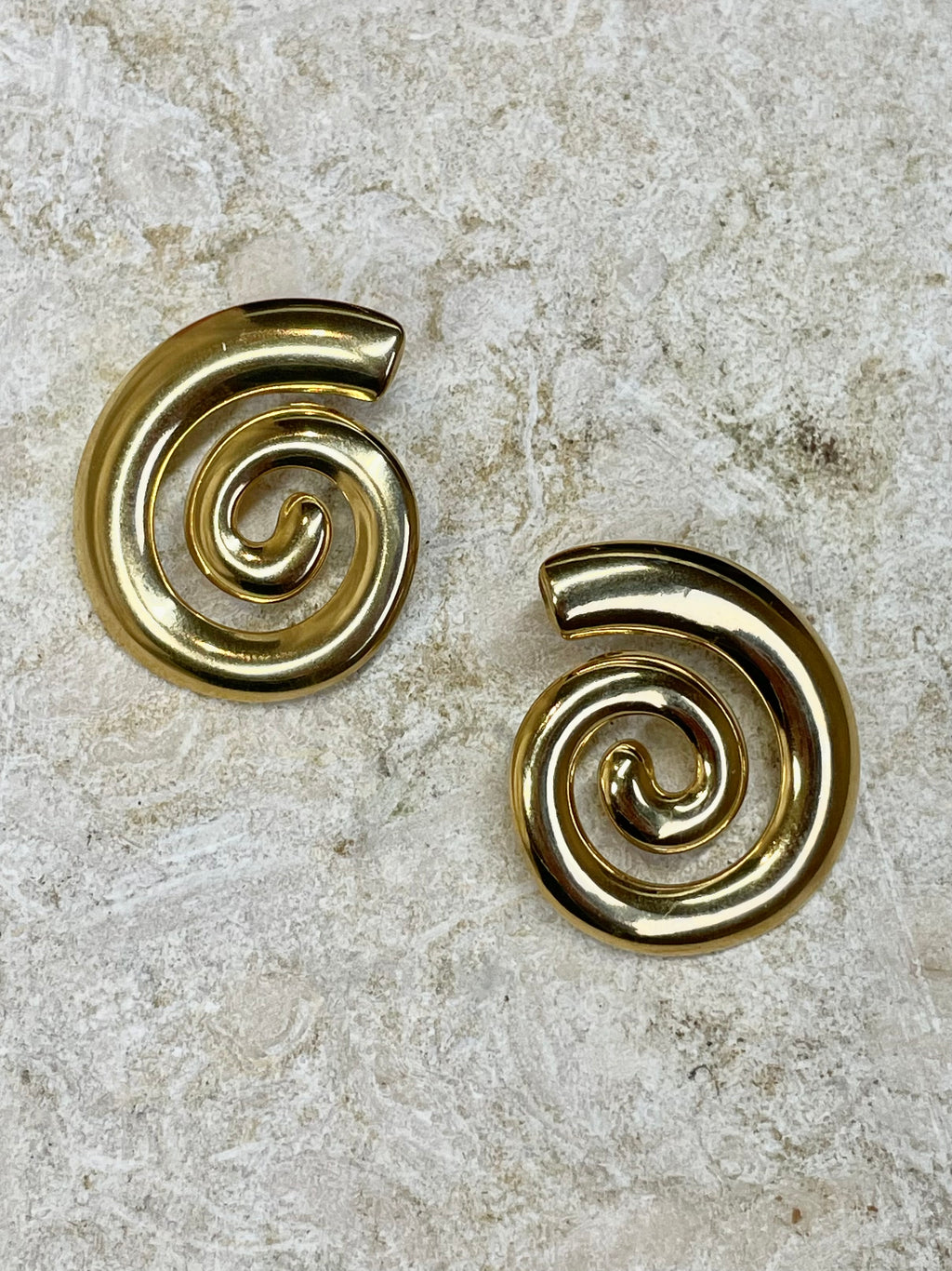 [SAMPLE] Large Swirl Earrings