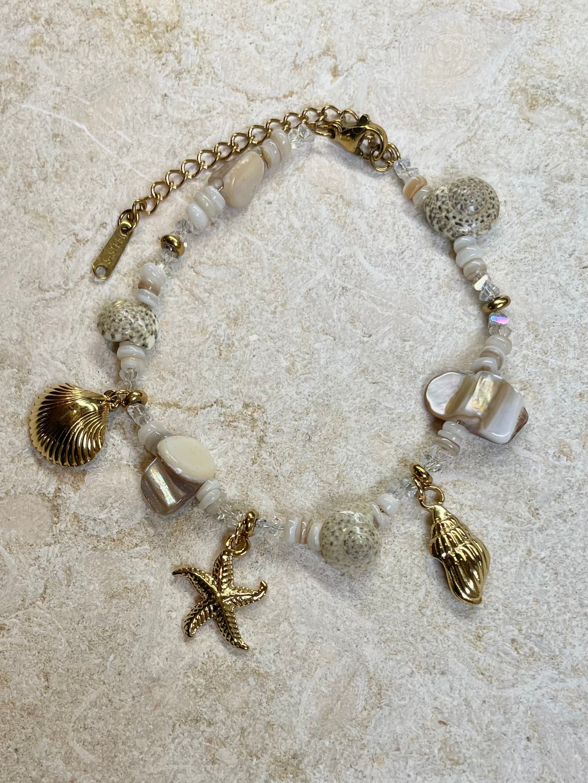 [SAMPLE] Shell Charm Bracelet