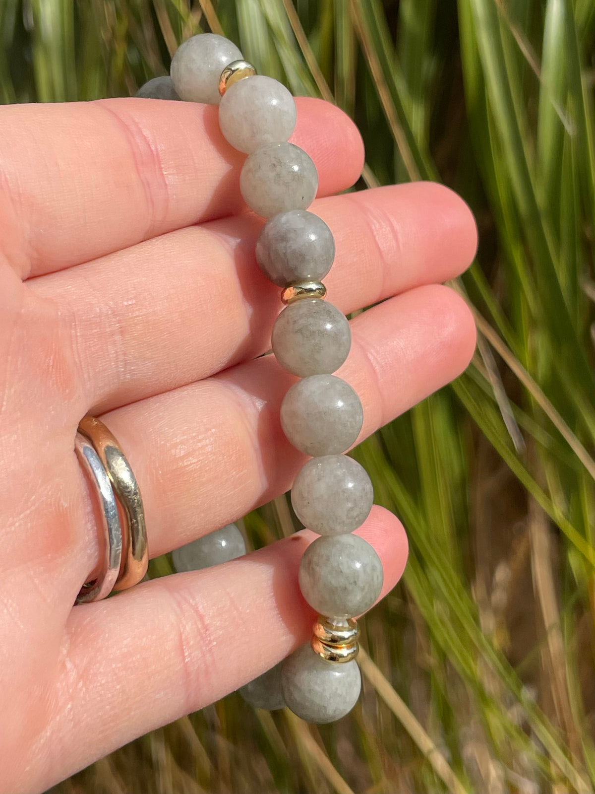 [SAMPLE] Grey Beaded Bracelet