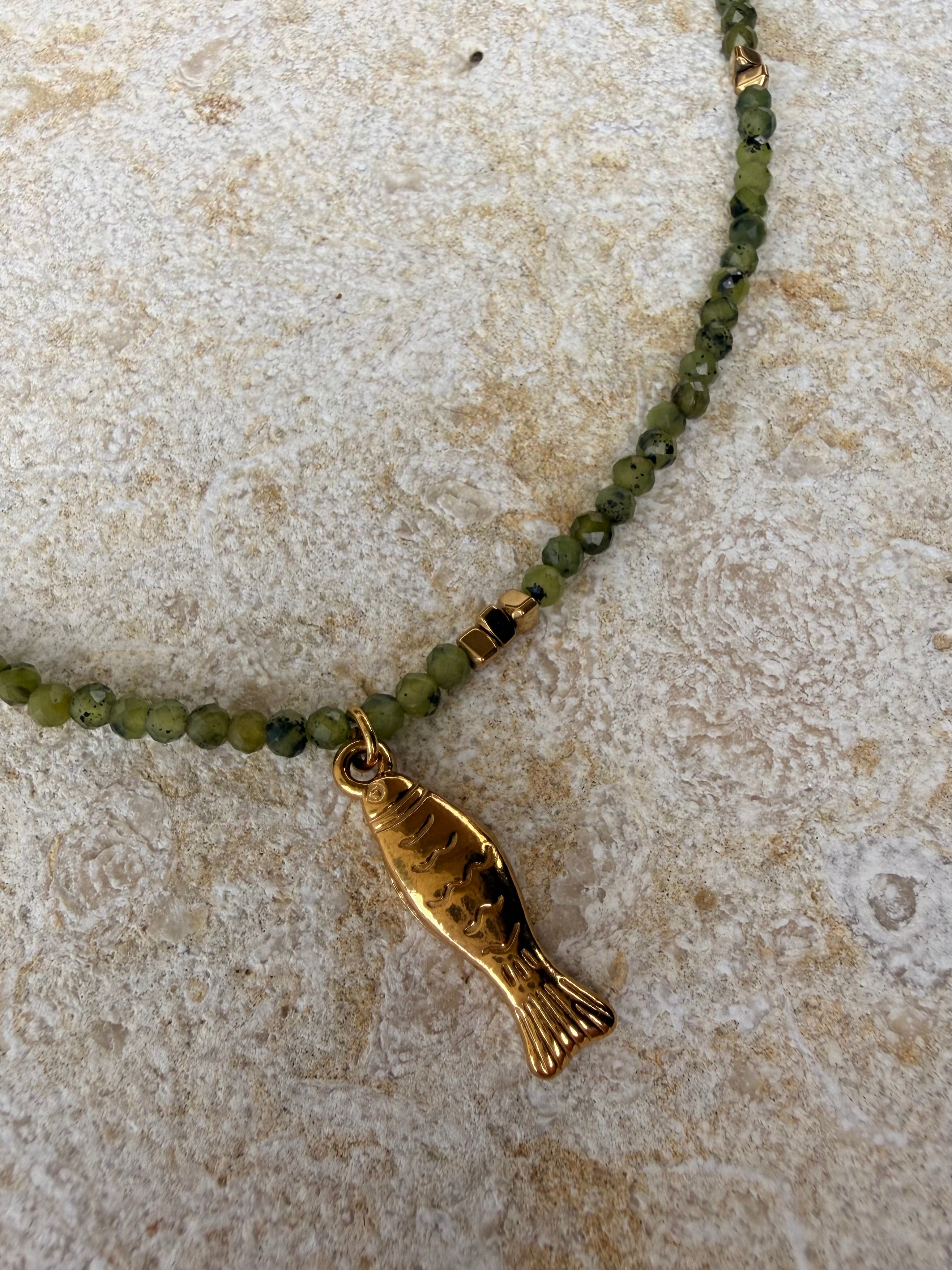 [SAMPLE] Beaded Necklace With Charm