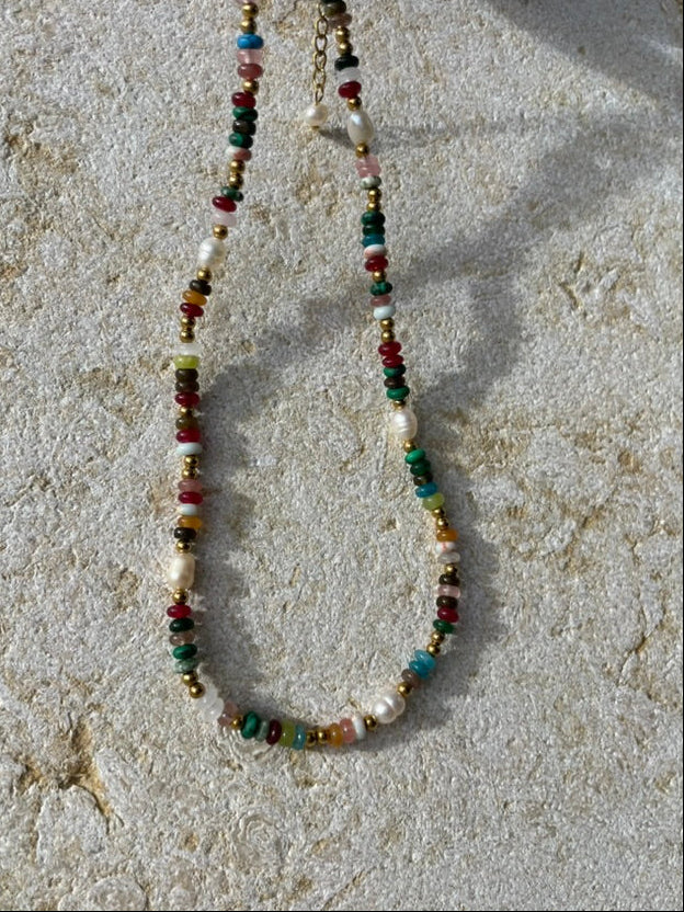 [SAMPLE] Freshwater Pearl Gemstone Beaded Necklace