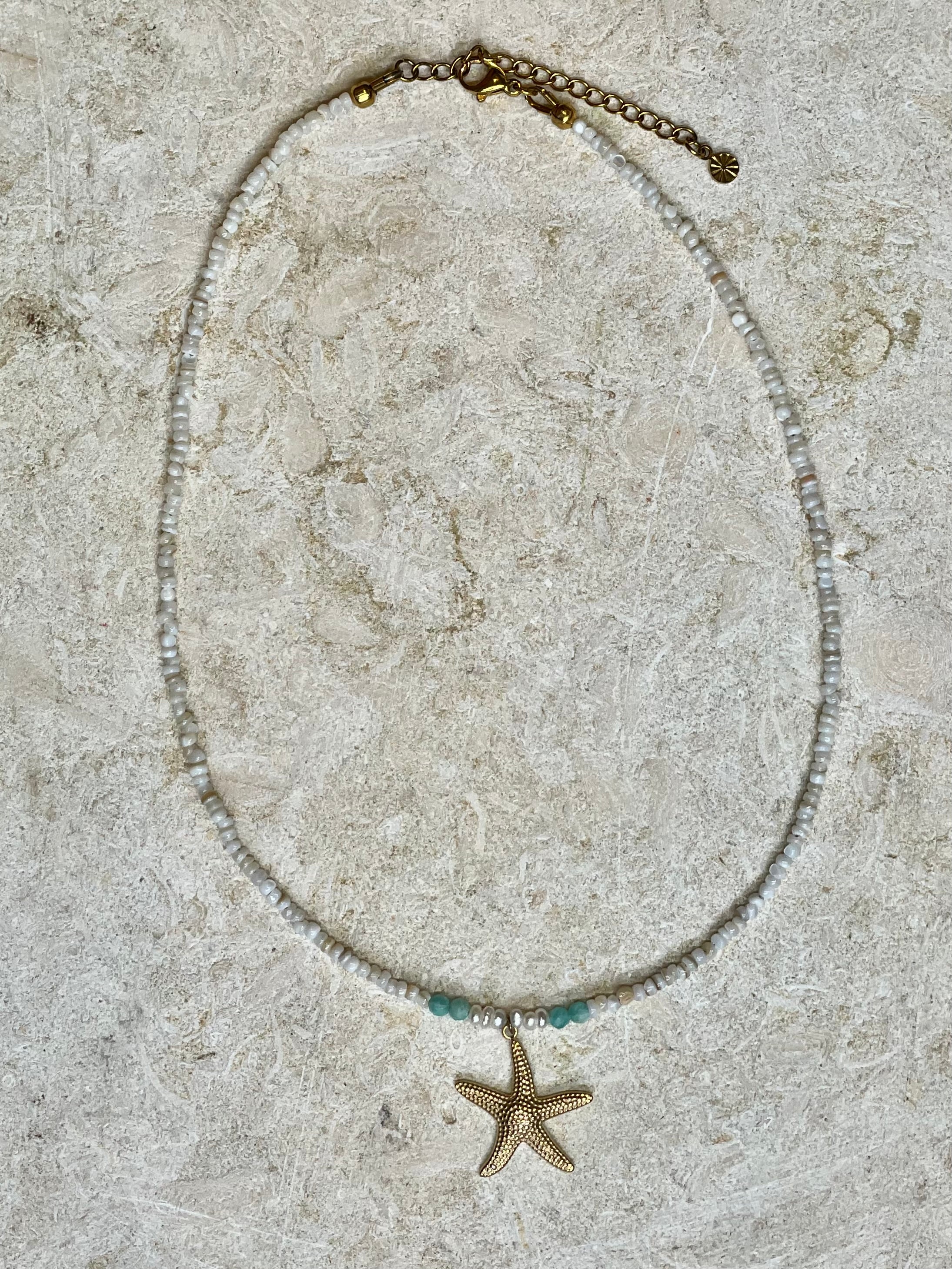 [SAMPLE] Beaded Necklace With Pearls and Charm
