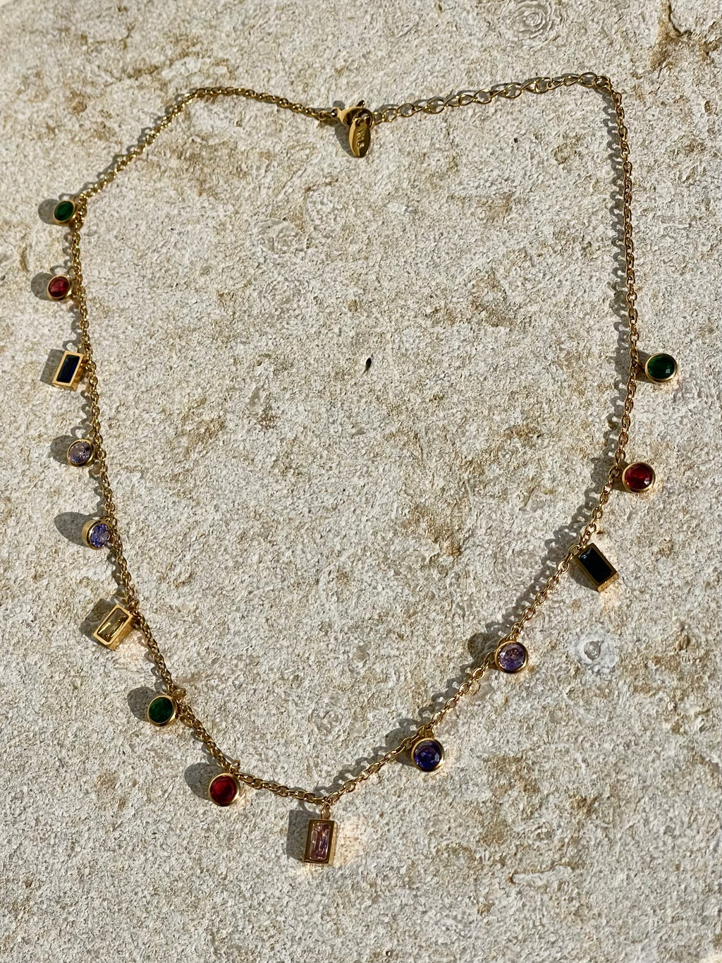 [SAMPLE] Gemstone Necklace