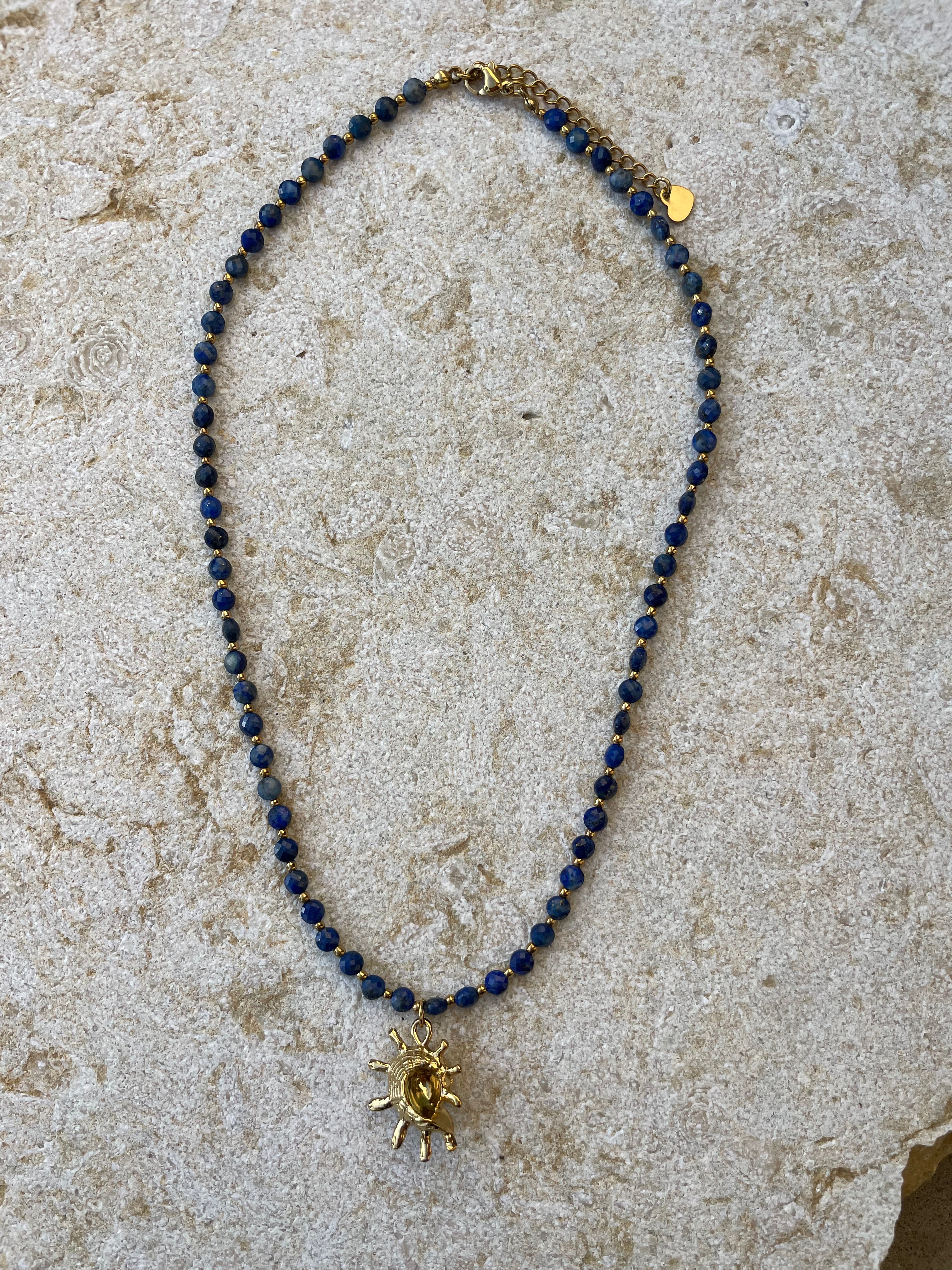 [SAMPLE] Beaded Necklace With Charm