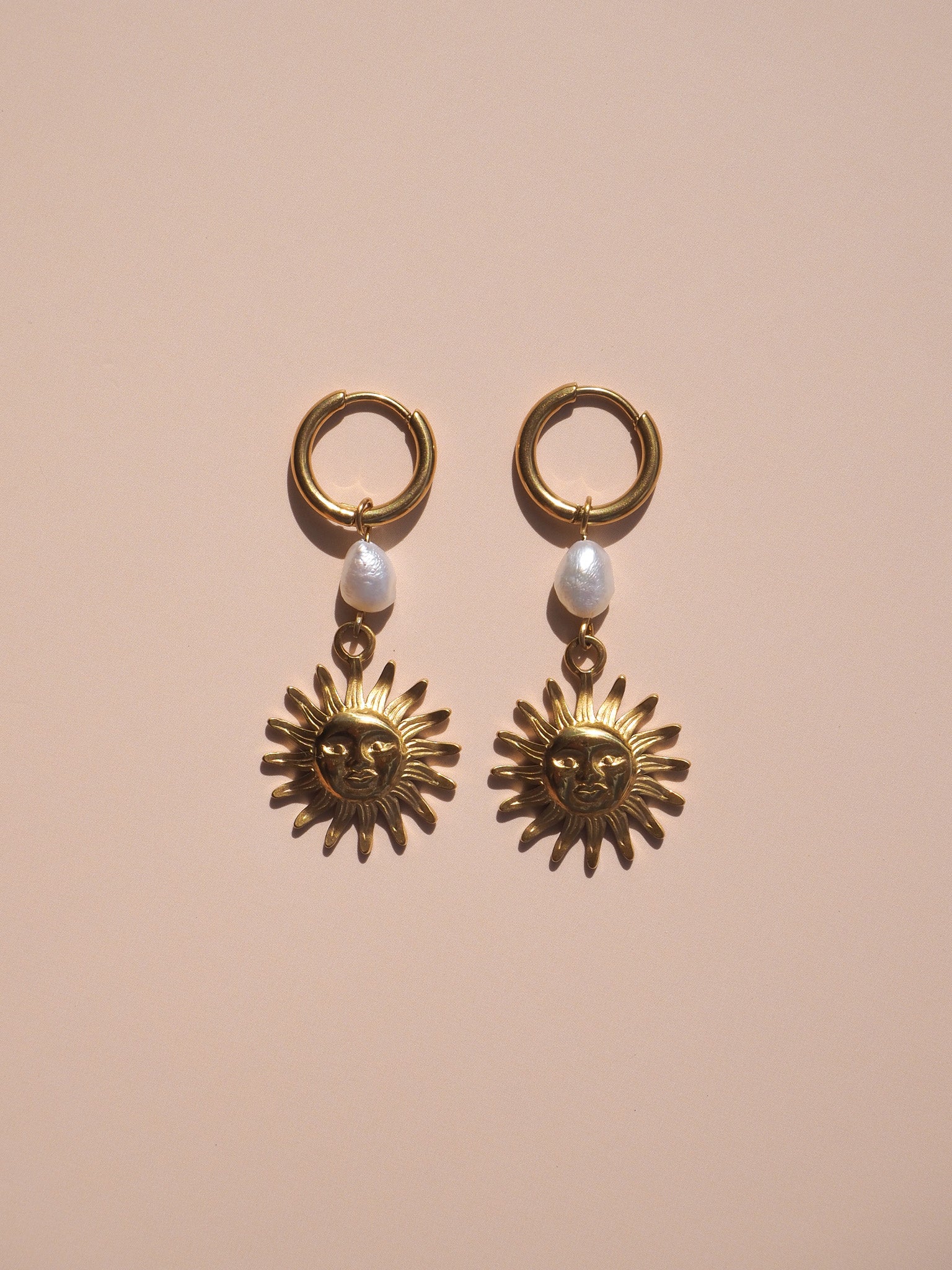 Sun Pearl Earrings