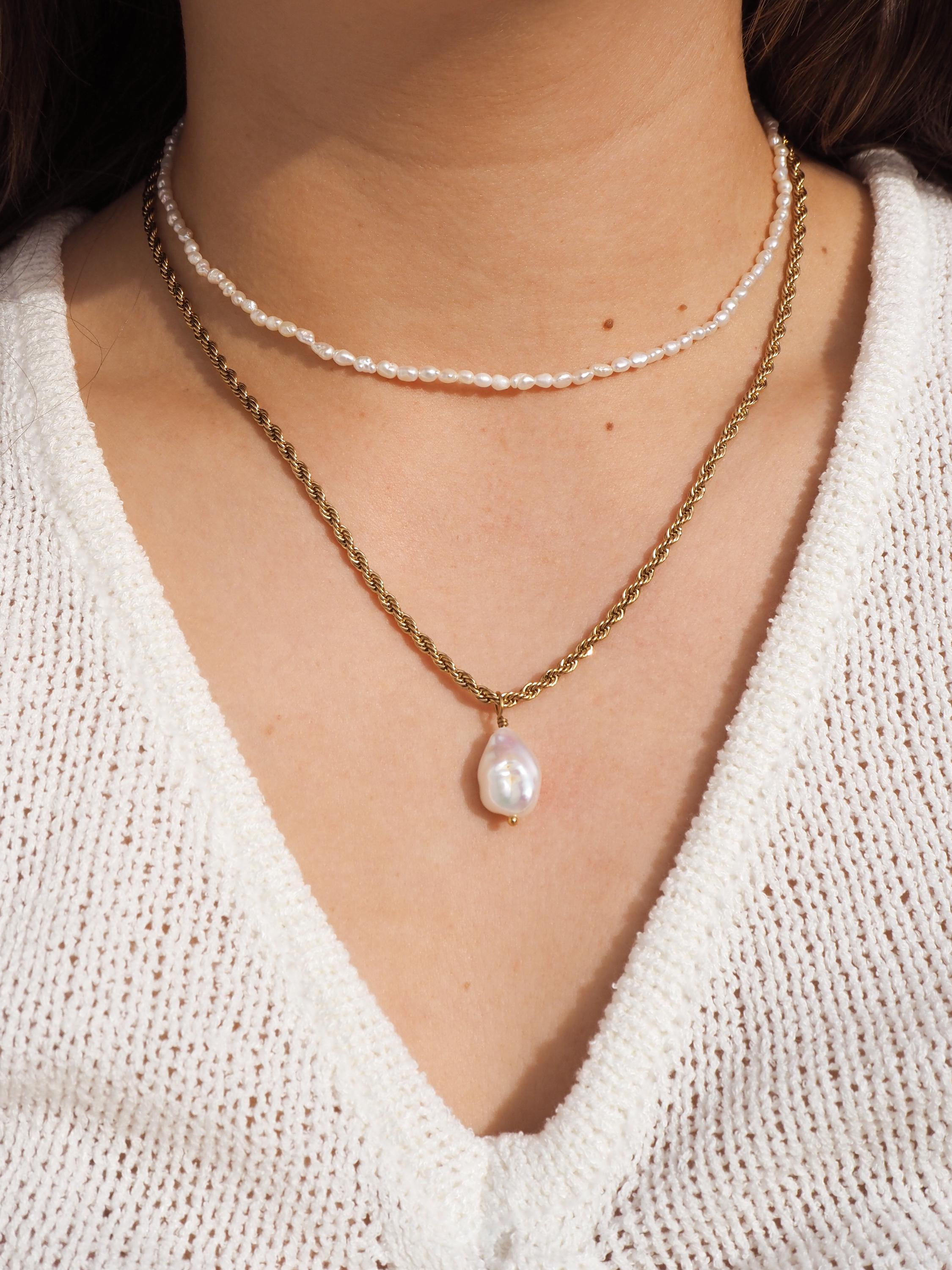 18K Gold Baroque Pearl Necklace: Twist Chain, Waterproof